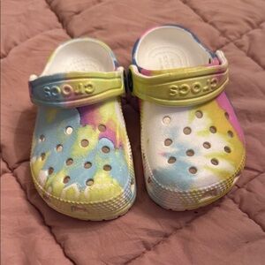 CROCS tie dye  Design toddler 7